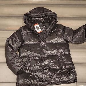 Two by vince Camuto, M